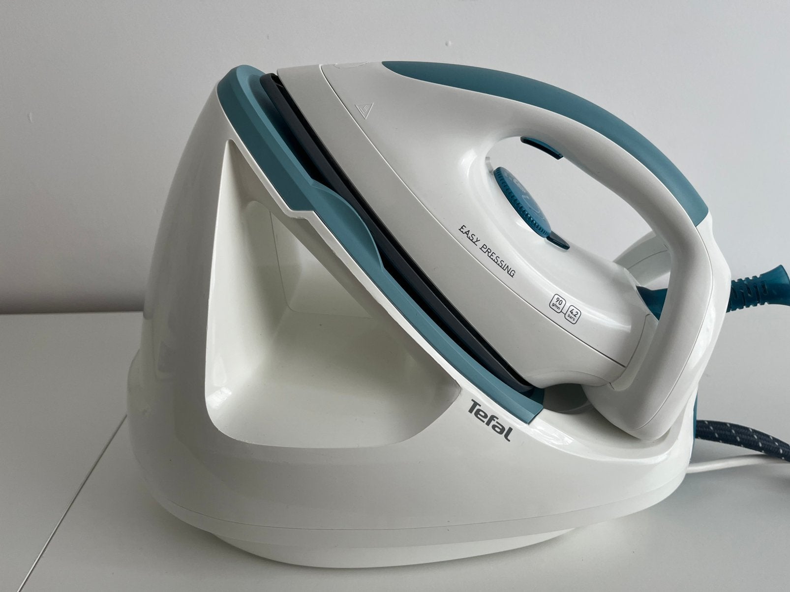 Tefal Easy Pressing Strijkijzer, Ophalen, Zo goed als nieuw, Strijkijzer met snoer