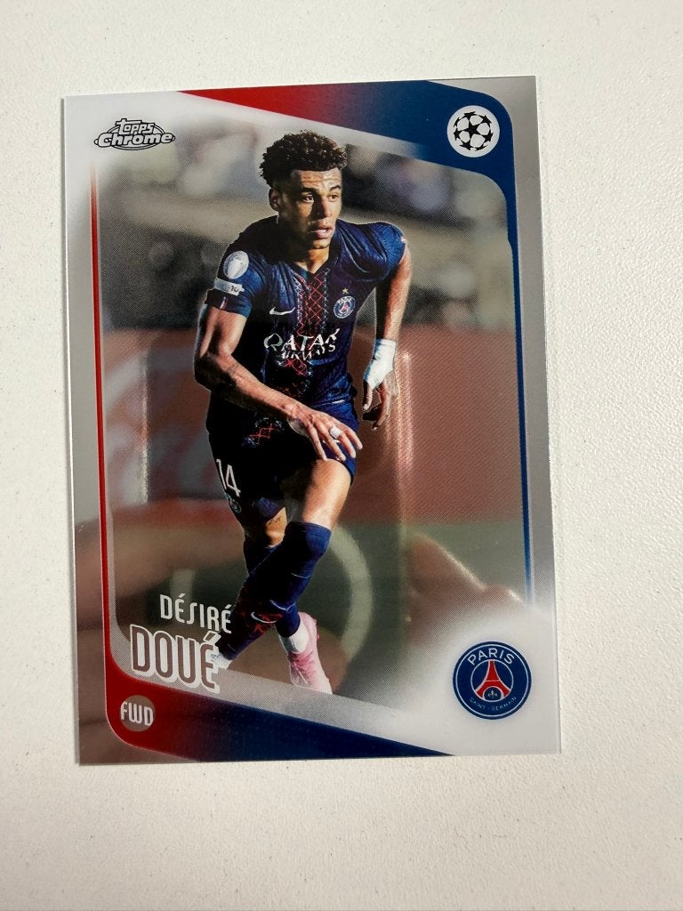 198 Desire Doue Topps Chrome 2025-26, Ophalen of Verzenden, Nieuw, Buitenlandse clubs, Poster, Plaatje of Sticker