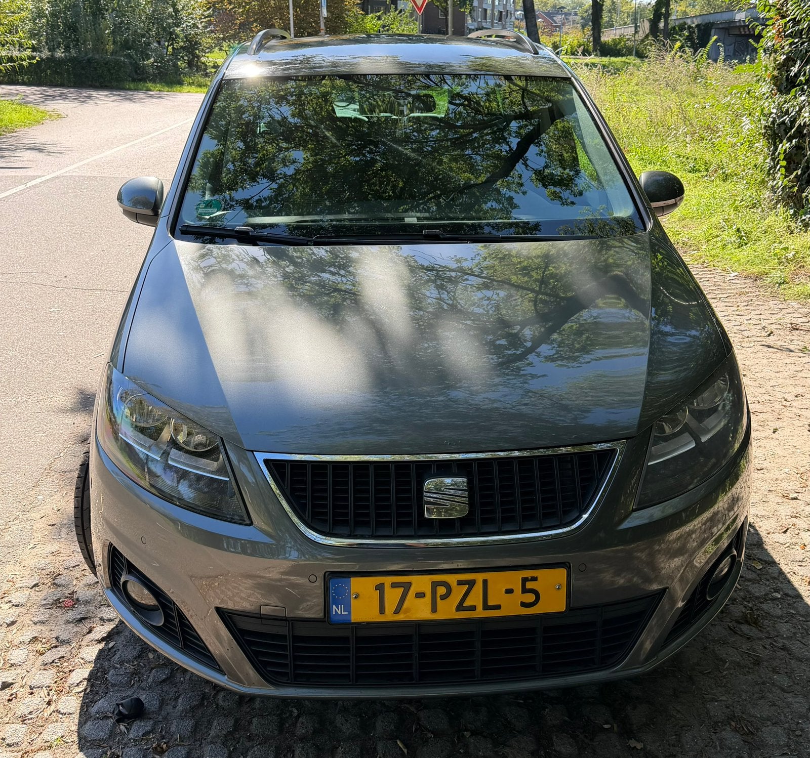 Seat Alhambra 1.4 TSI 7-Pers (2011) – (Camera, Park Assist), Auto's, Voorwielaandrijving, Euro 5, Stof, 1800 kg