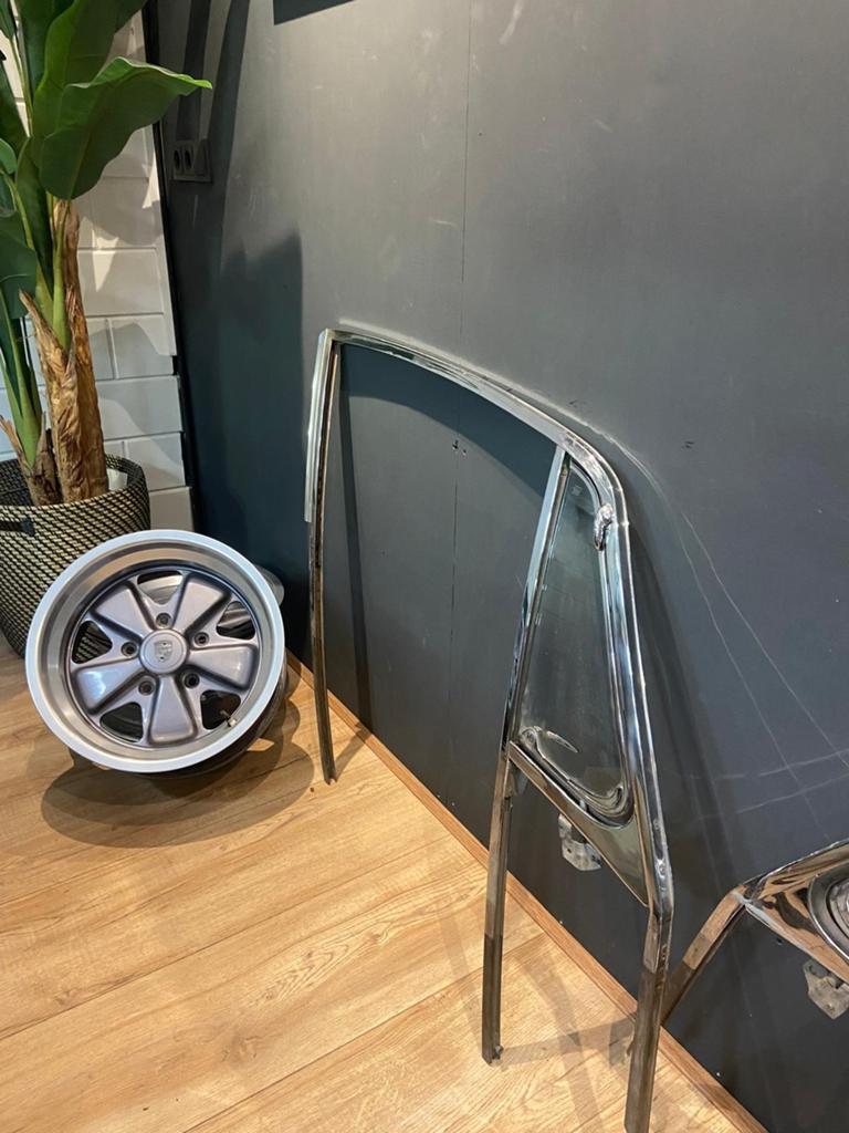 Raamframe met tochtruit voor Porsche 911 (set), Ophalen of Verzenden, Gebruikt, Porsche