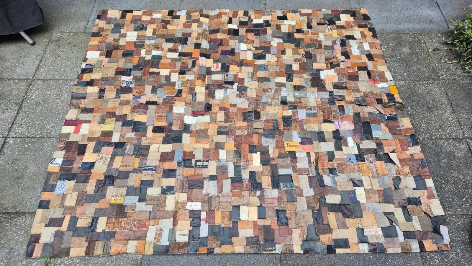 Leren broeklabel kleed met dikke onderlaag, Huis en Inrichting, Ophalen, Gebruikt, Bruin, 150 tot 200 cm