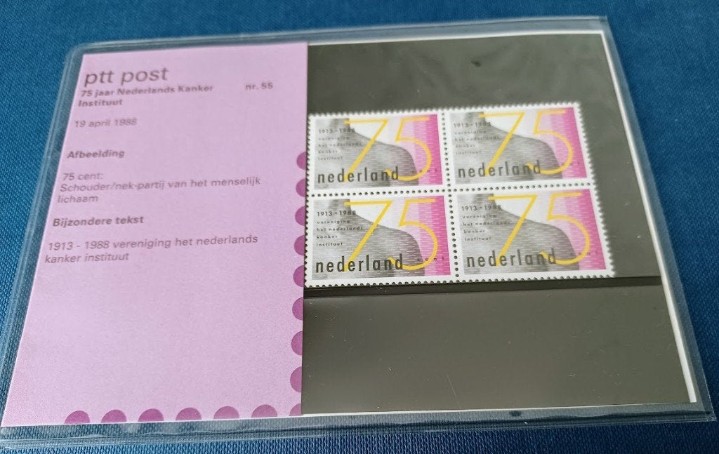 Postzegelmapje 55 - 75 jaar Nederlands Kanker Instituut, Verzenden, Na 1940, Postfris