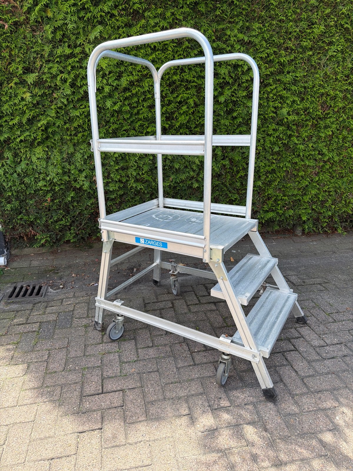 Zarges Werkplatform met wielen - Zo goed als nieuw, Doe-het-zelf en Verbouw, Ladders en Trappen, Ophalen of Verzenden, Zo goed als nieuw