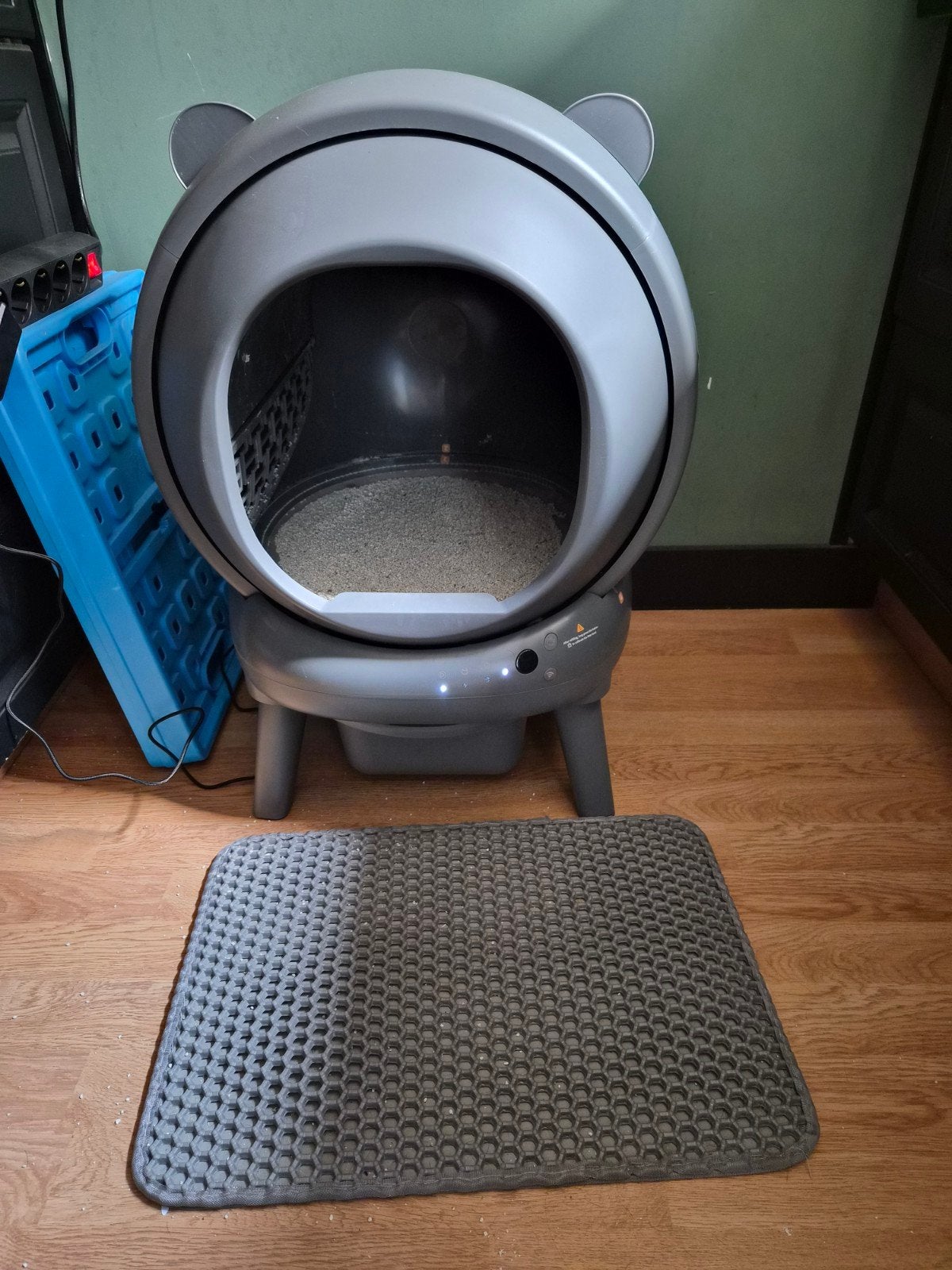 elektrische kattenbak met oortjes, Ophalen, Zelfreinigend, Zo goed als nieuw, Open