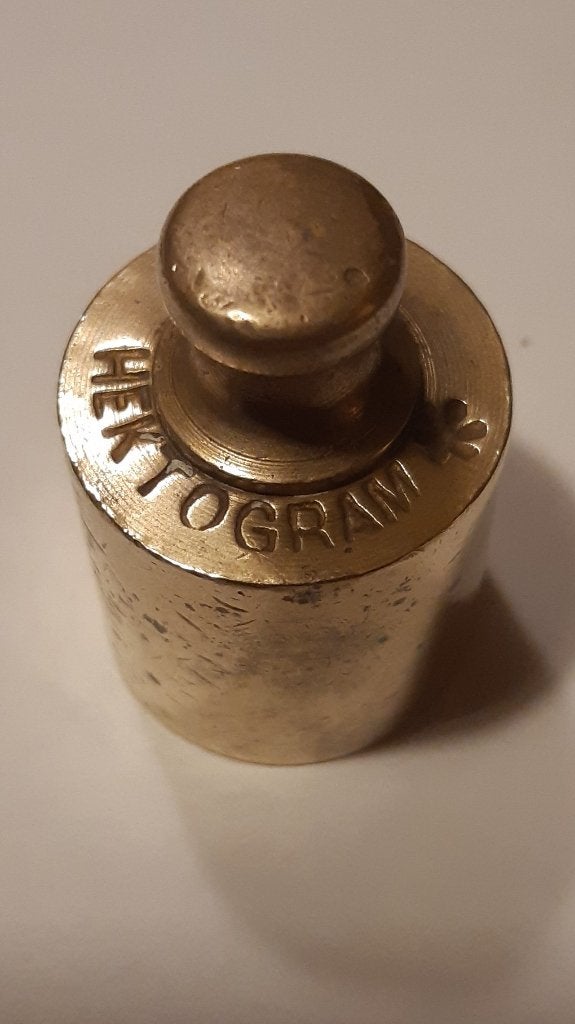 gewichtje 1 hektogram - gewichten (O8), Antiek en Kunst, Ophalen of Verzenden, Koper