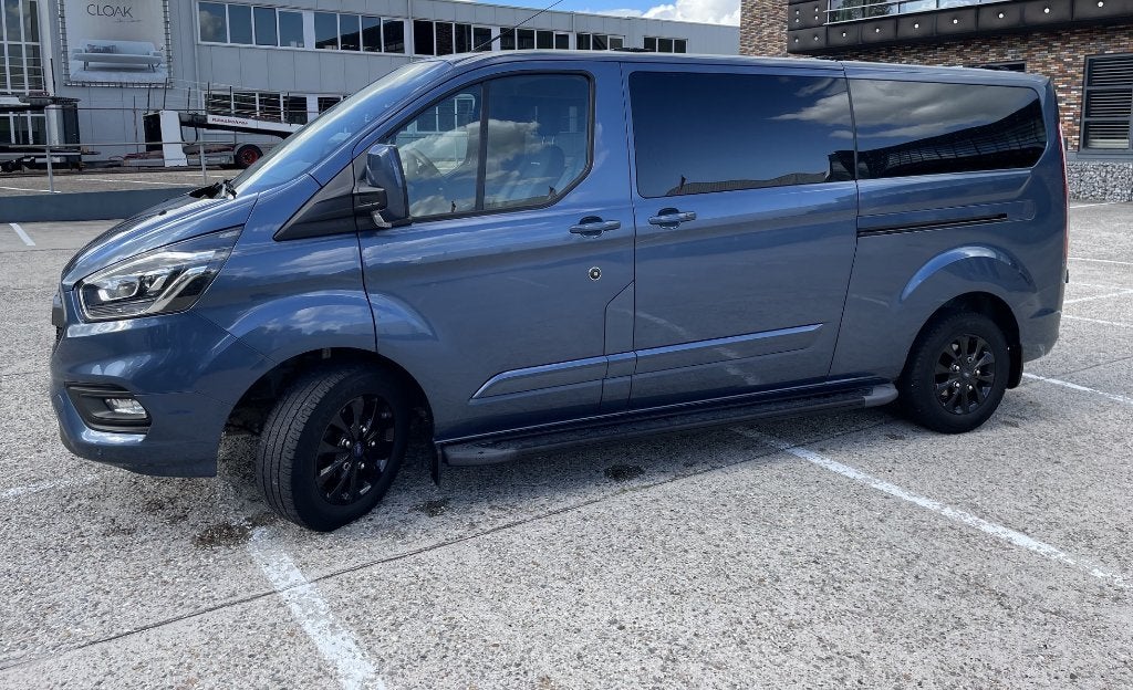 Ford Transit Custom 320 L2H1 Platinum 2022  62000 km  Full