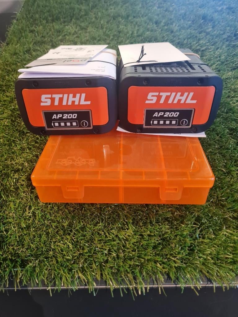 STIHL 1 X AP 200 ACCU met garantie, Tuin en Terras, Hand-tuingereedschap, Ophalen of Verzenden, Gebruikt, Overige soorten, Stihl