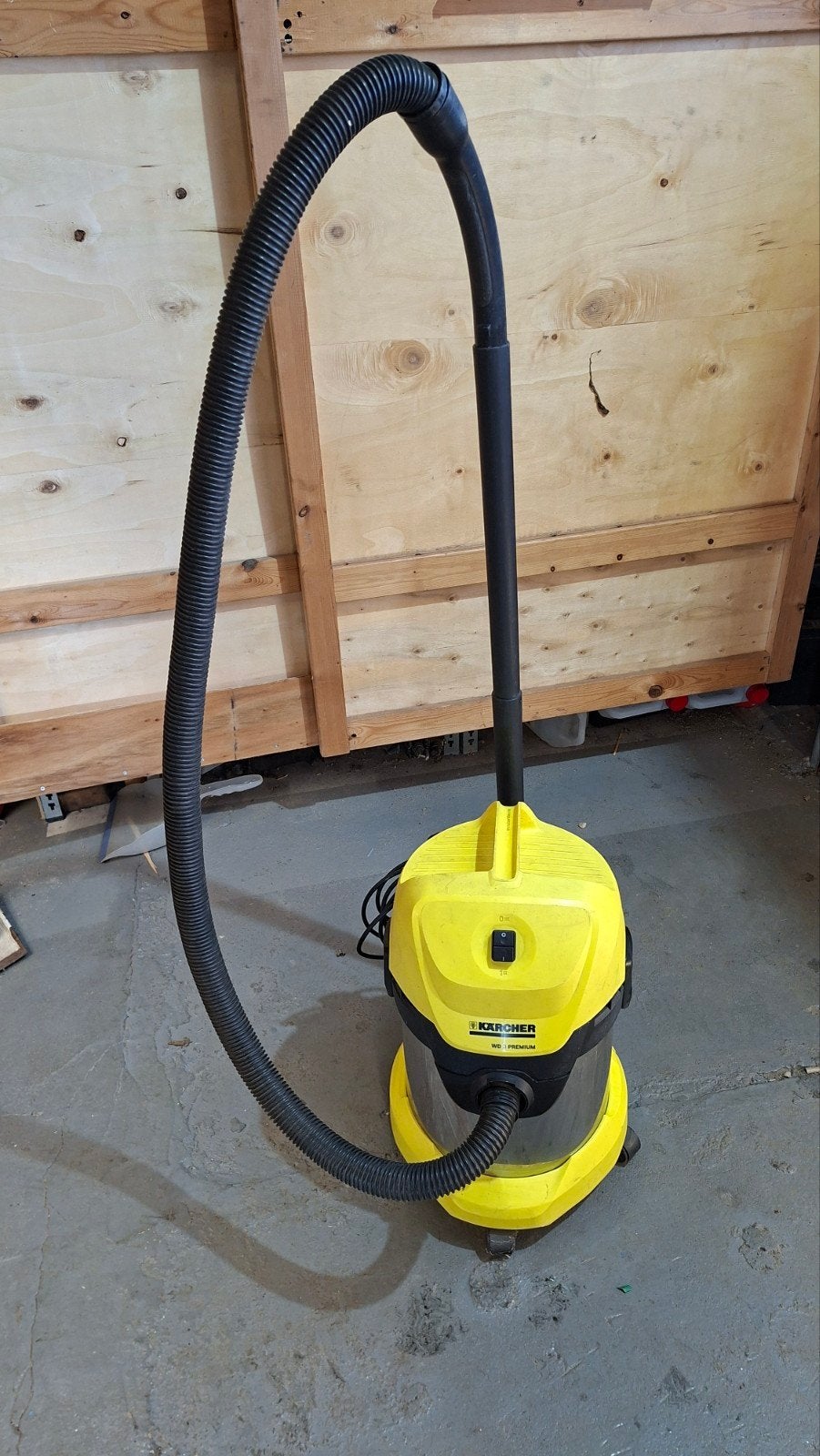 Kärcher W3 Premium stof en waterzuiger Meijel of mierlo, Gebruikt, Kärcher, Minder dan 1200 watt, Reservoir