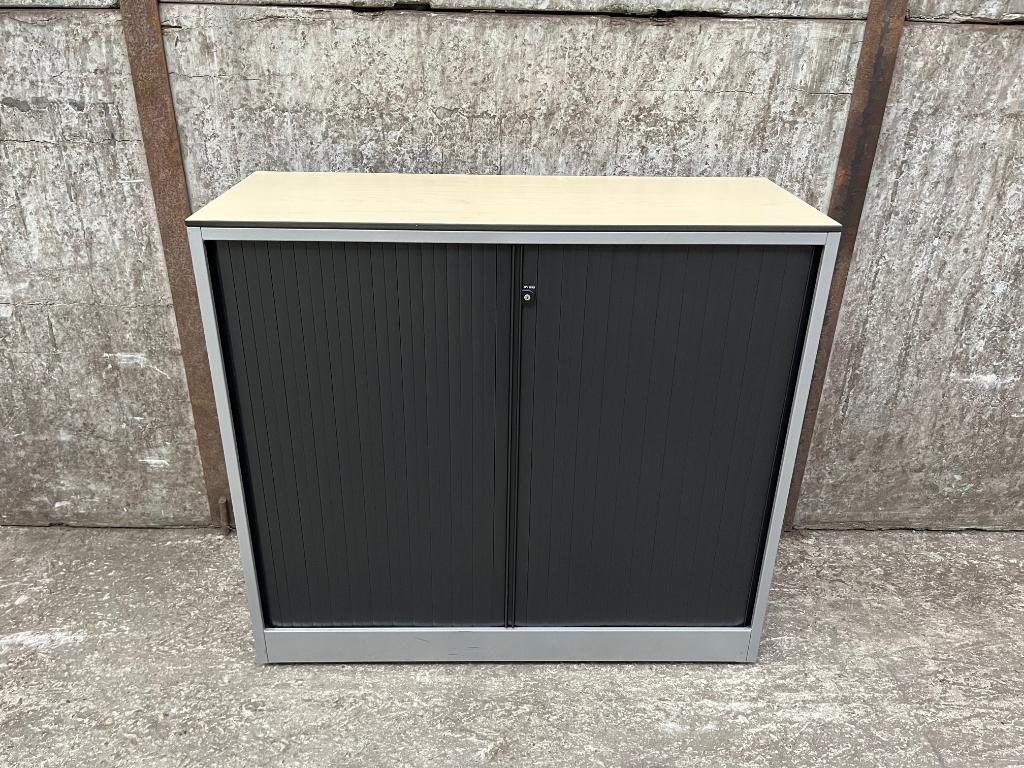 Ahrend roldeurkast kantoorkast 109x120x45cm, Met plank(en), 100 tot 150 cm, 100 tot 150 cm, Ophalen of Verzenden