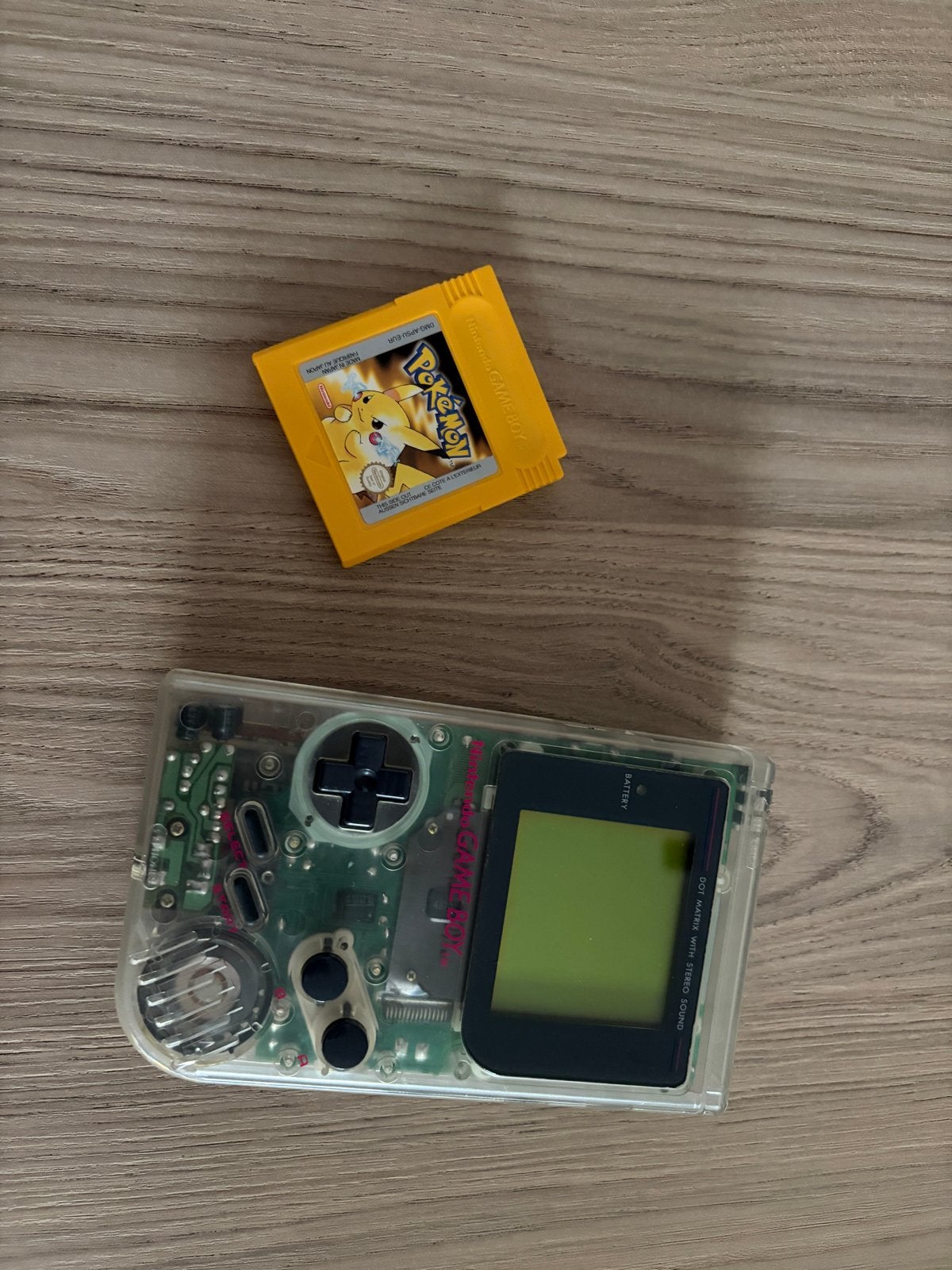 Game Boy Classic met Pokémon Yellow (transparant), Ophalen of Verzenden, Gebruikt, Game Boy Classic, Met games