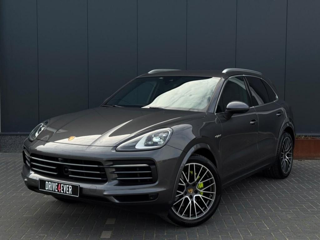 Porsche Cayenne 3.0 E-Hybrid M22 SPORTCHRONO 360 CAMERA LEDE, Automaat, Cayenne, Gebruikt, 2995 cc