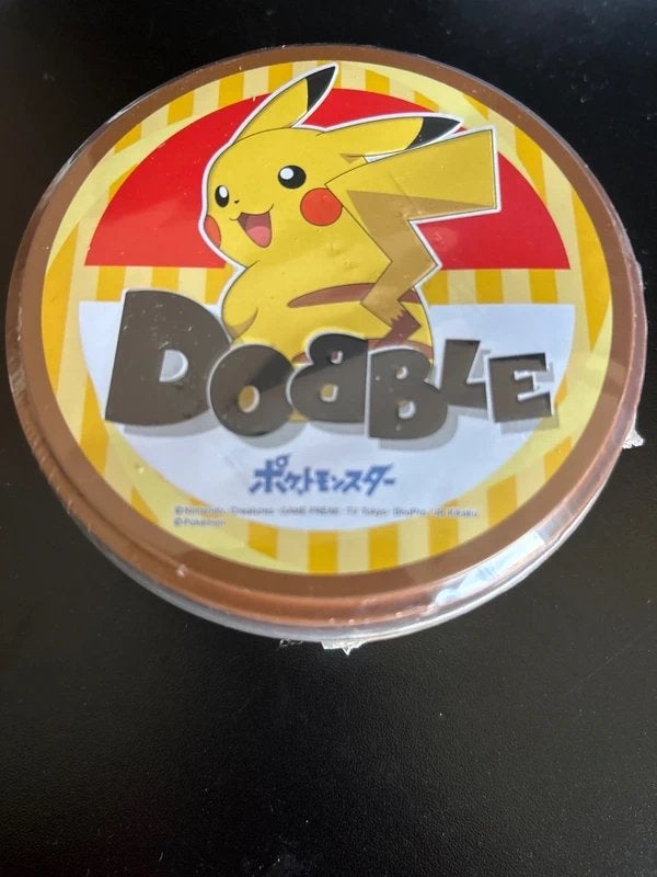 Dobble Pokémon Kaartspel - Snel en Leuk voor Iedereen!, Ophalen of Verzenden, Nieuw, Overige typen