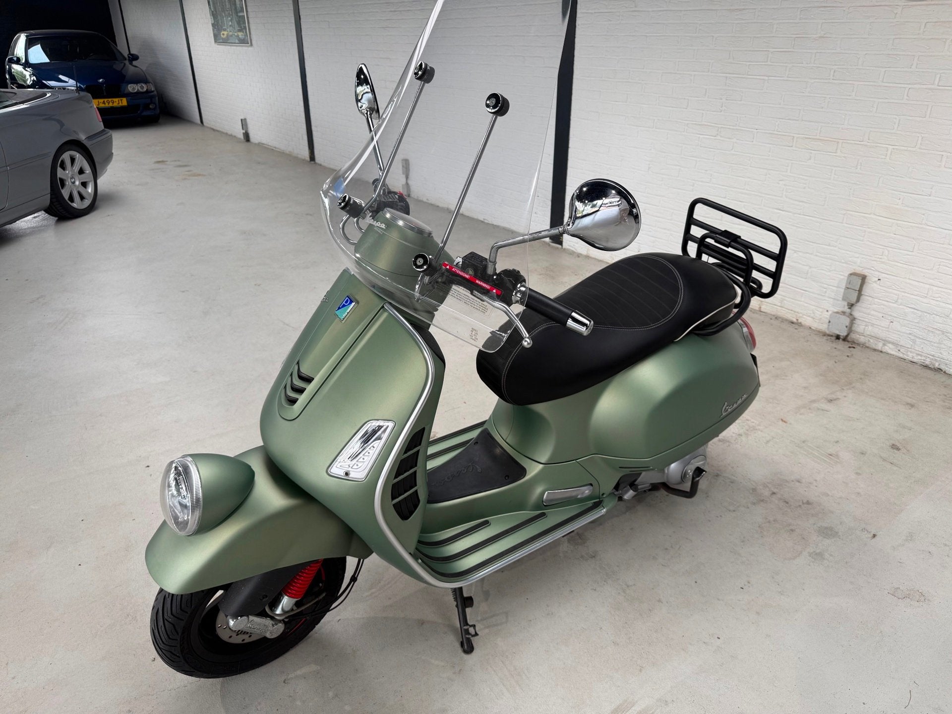 Vespa Scooter GTV 300 Sei Giorni LE 2018 Akrapovic Special E, Scooter, Pascalstraat
1704RD  Heerhugowaard, NL, Info@carpointhhw.nl
