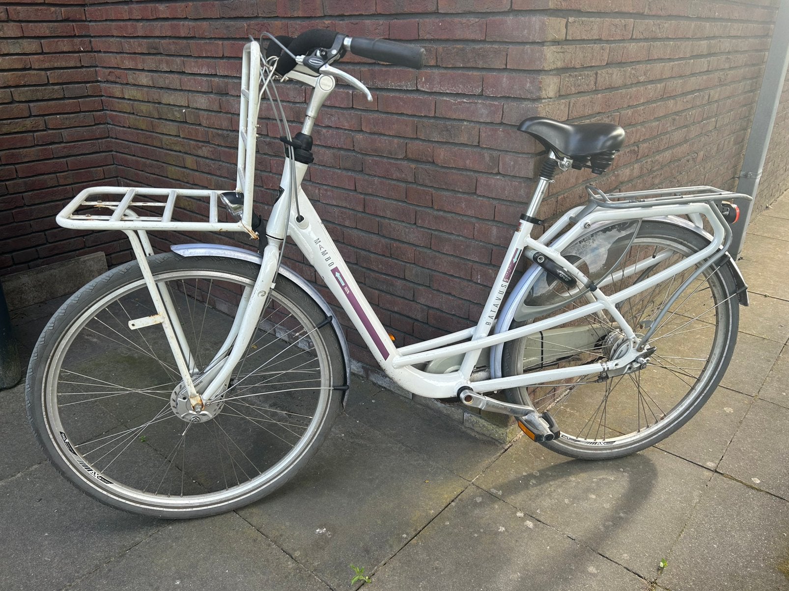 Batavus Mambo Damesfiets 28 inch, Fietsen en Brommers, Fietsen | Dames | Damesfietsen, 47 tot 50 cm, Ophalen, Zo goed als nieuw