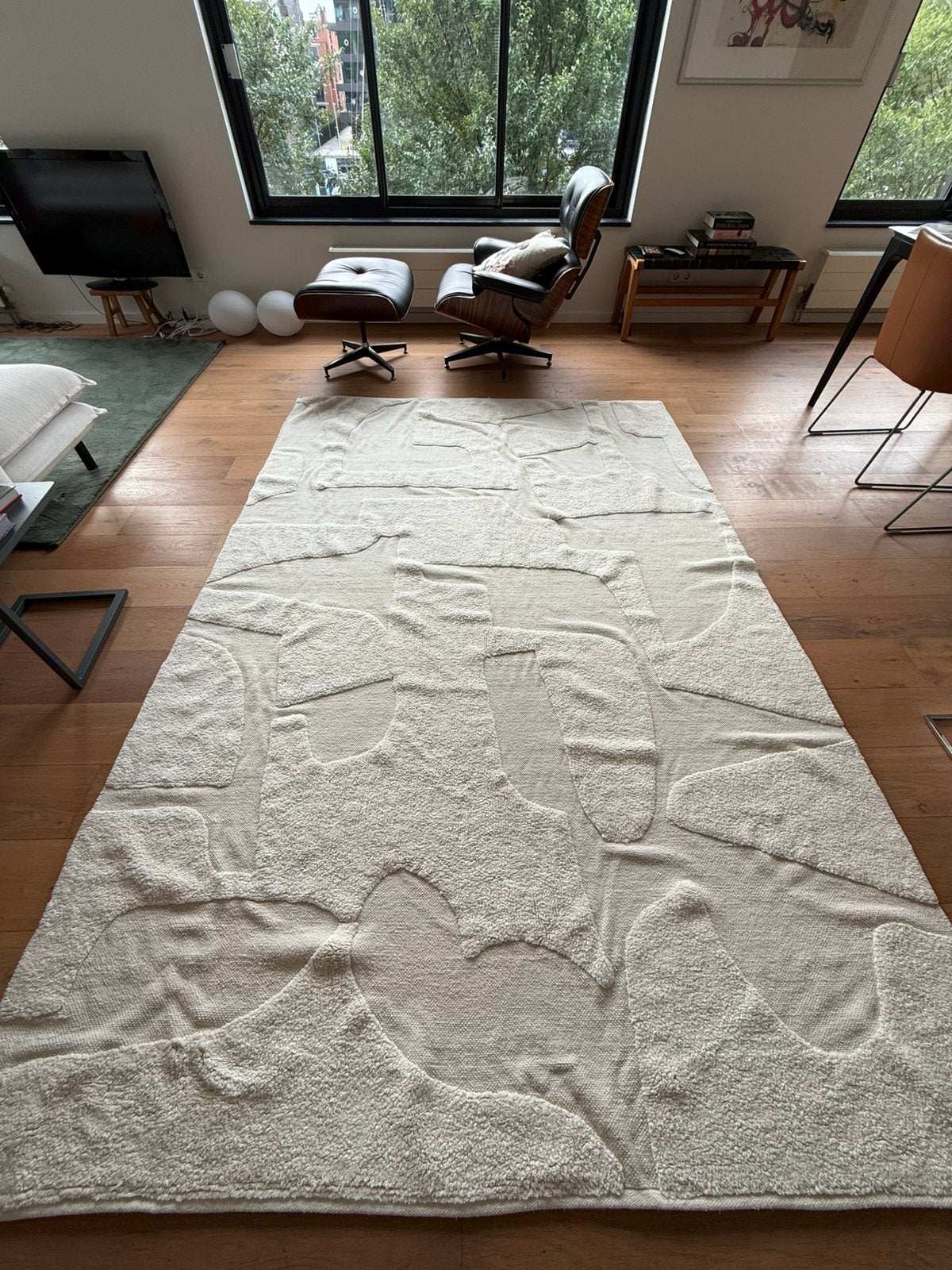“ Off white” Vloerkleed met relief patroon. 200 bij 300 cm, 150 tot 200 cm, 200 cm of meer, Ophalen of Verzenden, Zo goed als nieuw