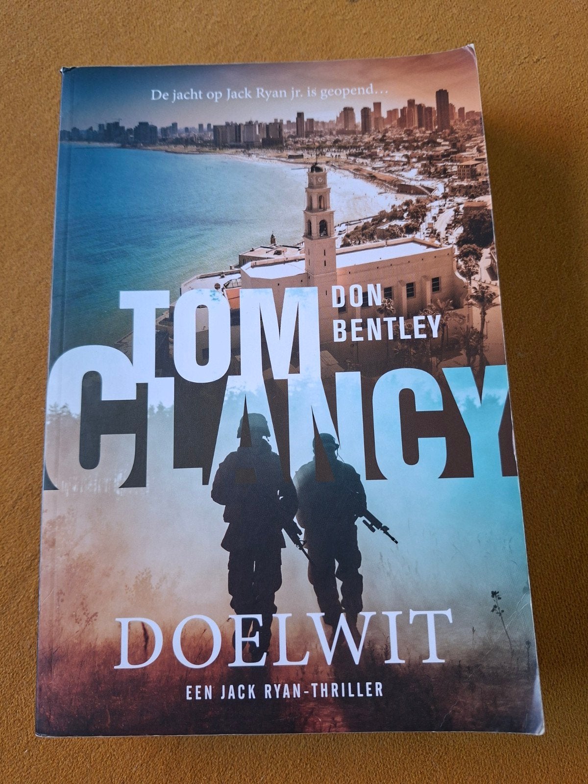 Don Bentley - Tom Clancy Doelwit, Ophalen of Verzenden, Zo goed als nieuw, Don Bentley