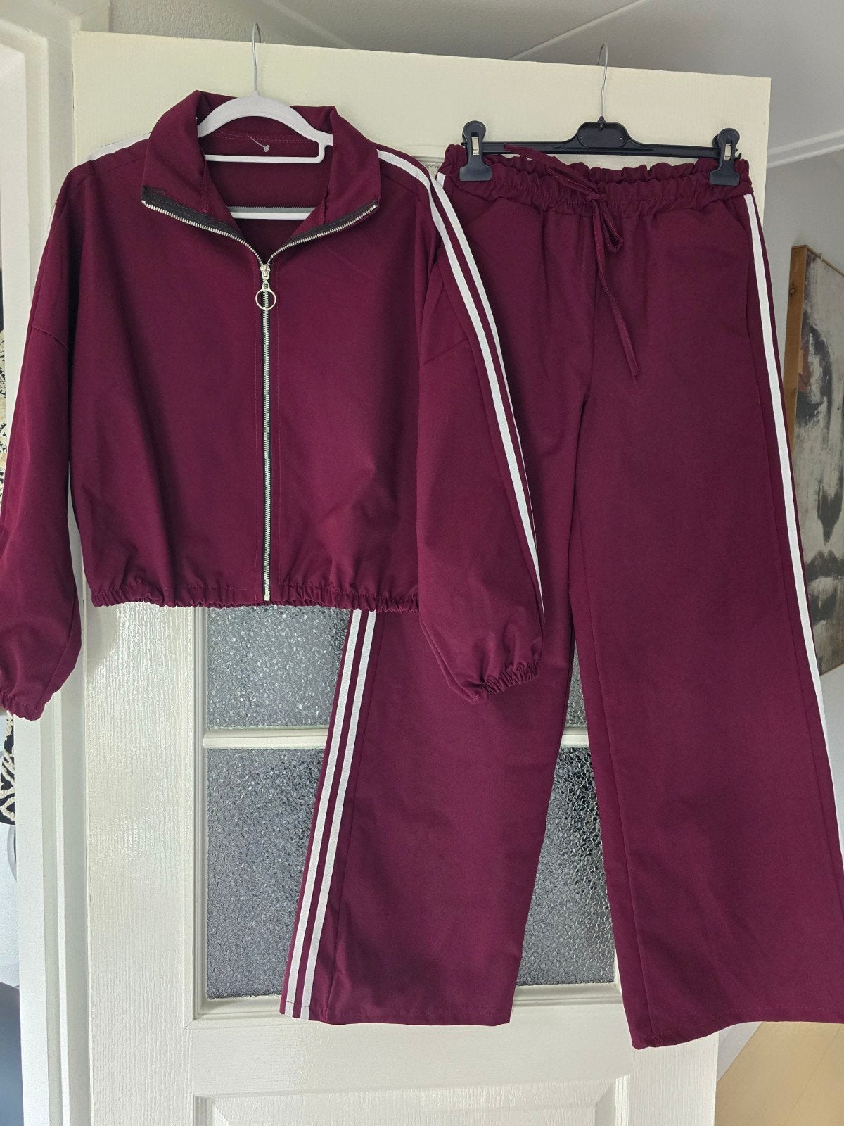nieuw 2delig set sportief bordeaux 38 40 42, Ophalen of Verzenden, Nieuw, Maat 38/40 (M), Rood