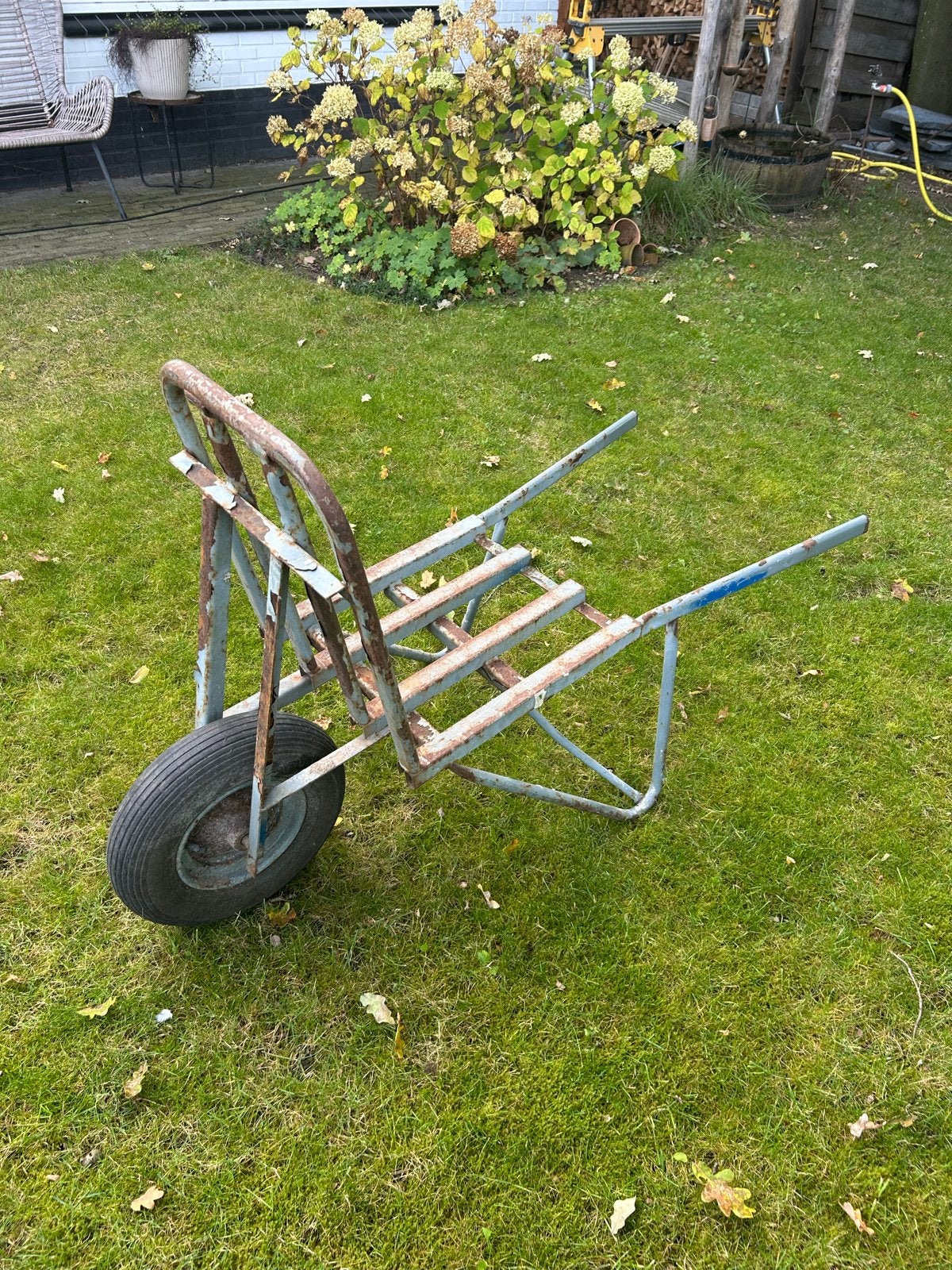 Steenkruiwagen steen kruiwagen steenbok, Tuin en Terras, Ophalen, Gebruikt, Handmatig, Tweewielig