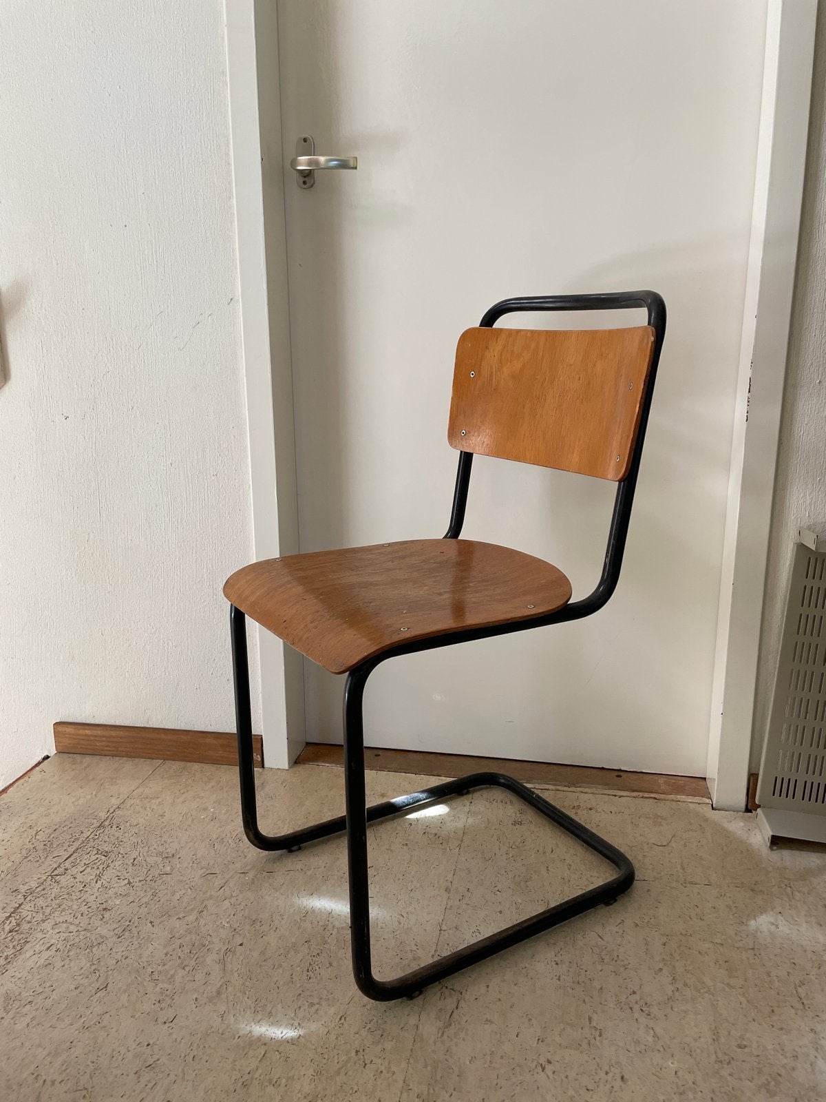Originele Gispen 101 stoel - Vintage hout en metaal, Ophalen
