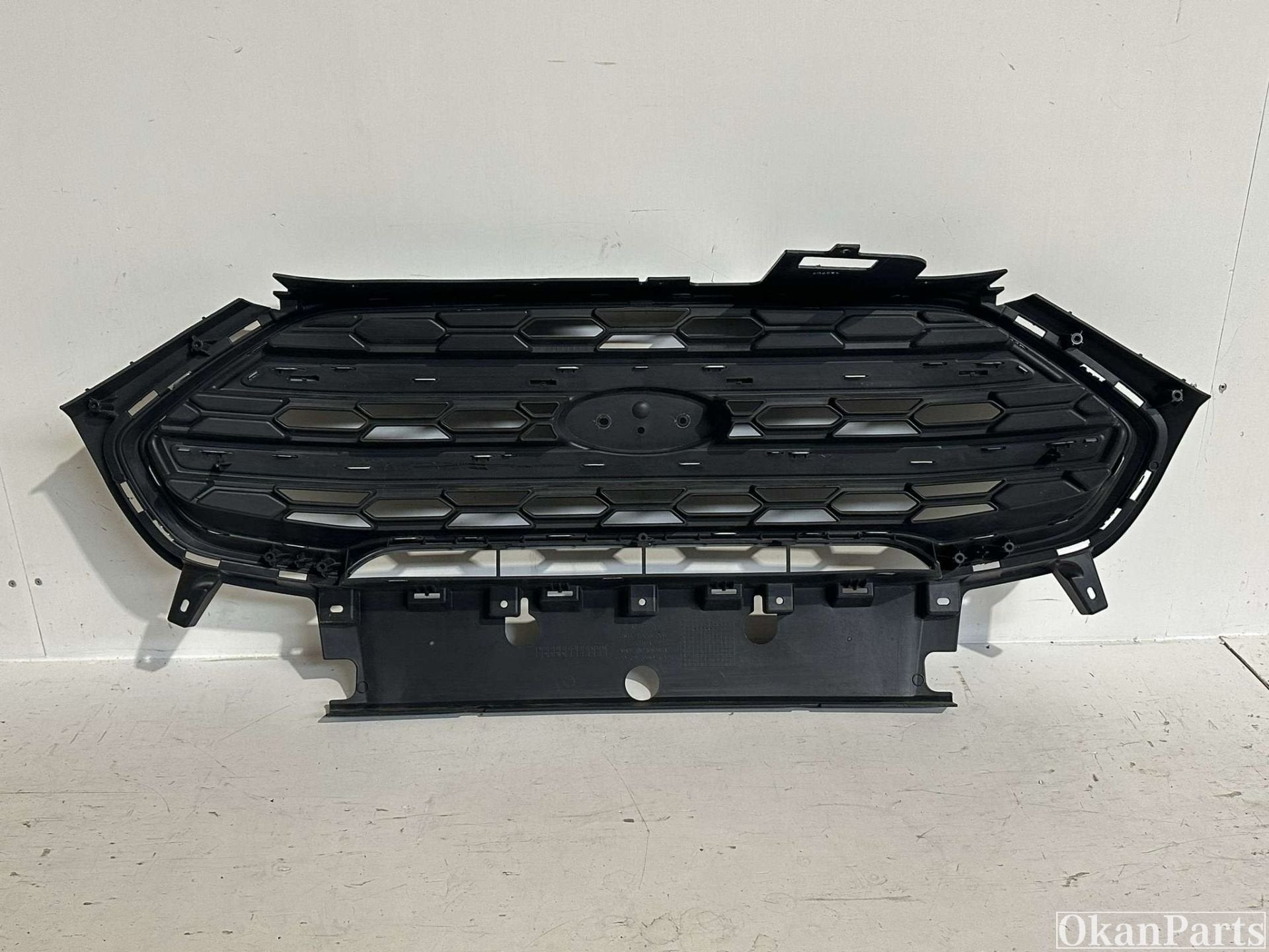 Ford Ecosport II Facelift Grille GN15-17B968-E, Gebruikt, Voor, Info@ford.com, Ophalen of Verzenden