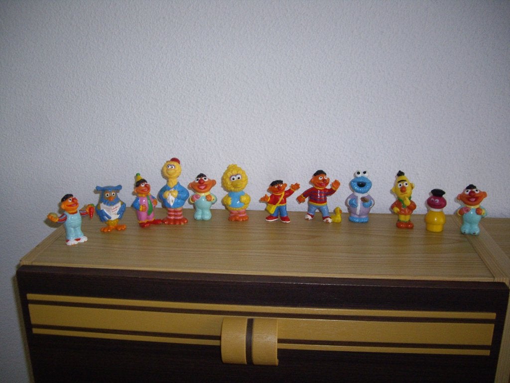 sesamstraat poppetjes + piano, Verzamelen, Poppetjes en Figuurtjes, Ophalen