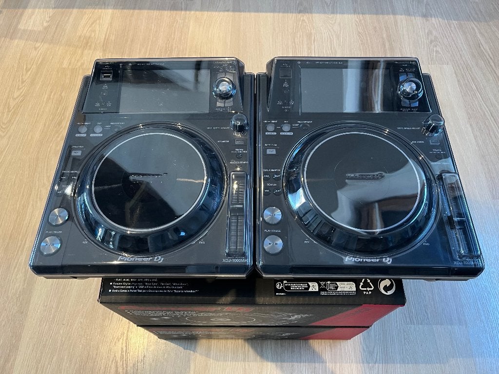 2x Pioneer XDJ 1000 mk2 + Decksaver, Muziek en Instrumenten, Dj-sets en Draaitafels, Ophalen, Zo goed als nieuw, Dj-set, Pioneer