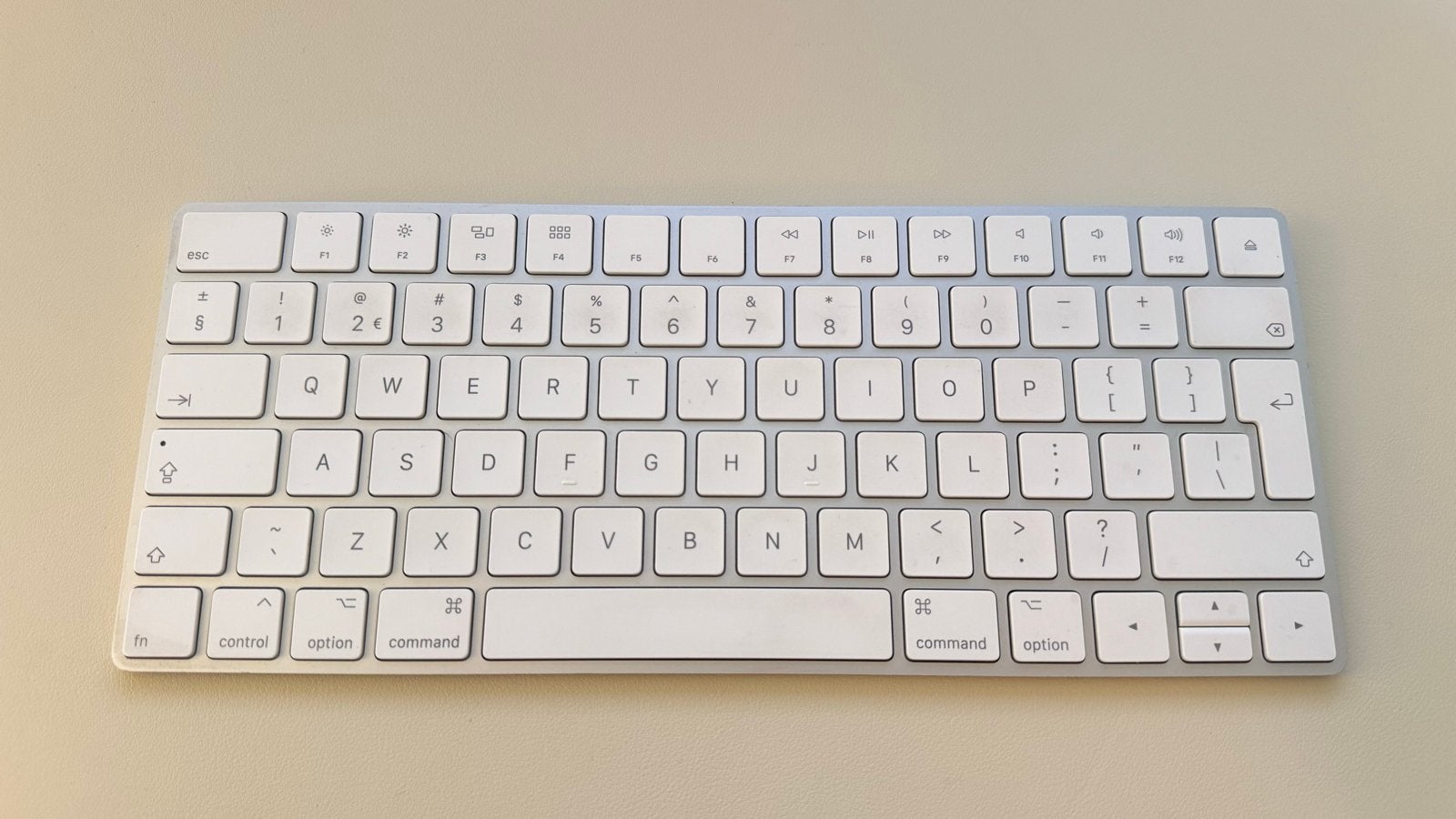Apple Magic Keyboard en Magic Mouse set, Computers en Software, Toetsenborden, Toetsenbord en muis-set, Ophalen of Verzenden, Zo goed als nieuw