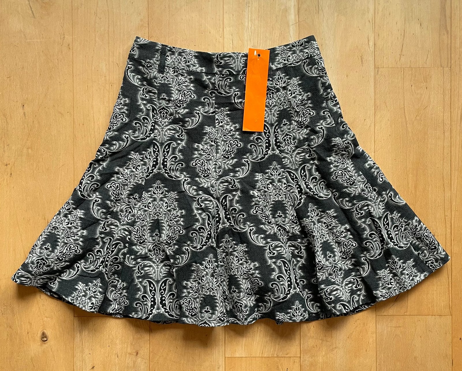Sissy Boy design rok met prachtig motief S / M, Overige kleuren, Ophalen of Verzenden, Zo goed als nieuw, Knielengte