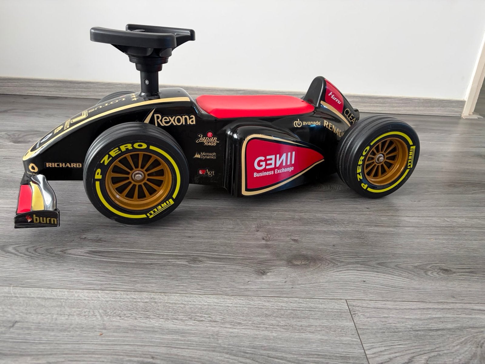 Lotus E20 Formule 1 Loopauto 2012, Kinderen en Baby's, Ophalen, Zo goed als nieuw