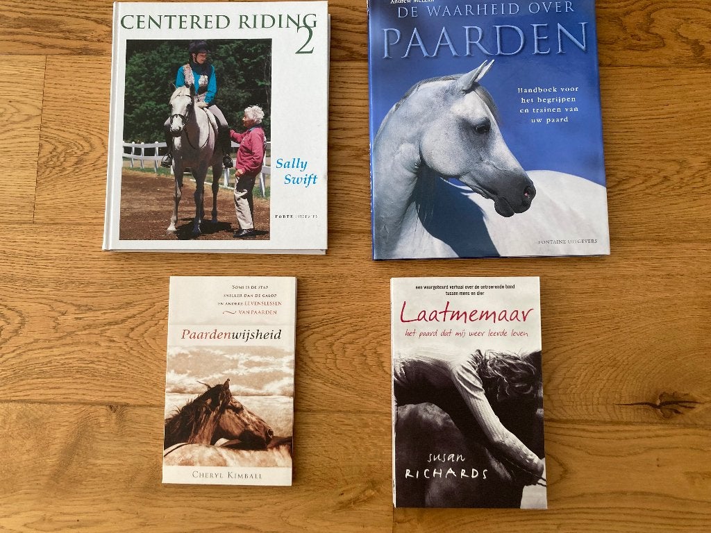Paarden boeken, Ophalen, Zo goed als nieuw, Paarden of Pony's, Diverse auteurs