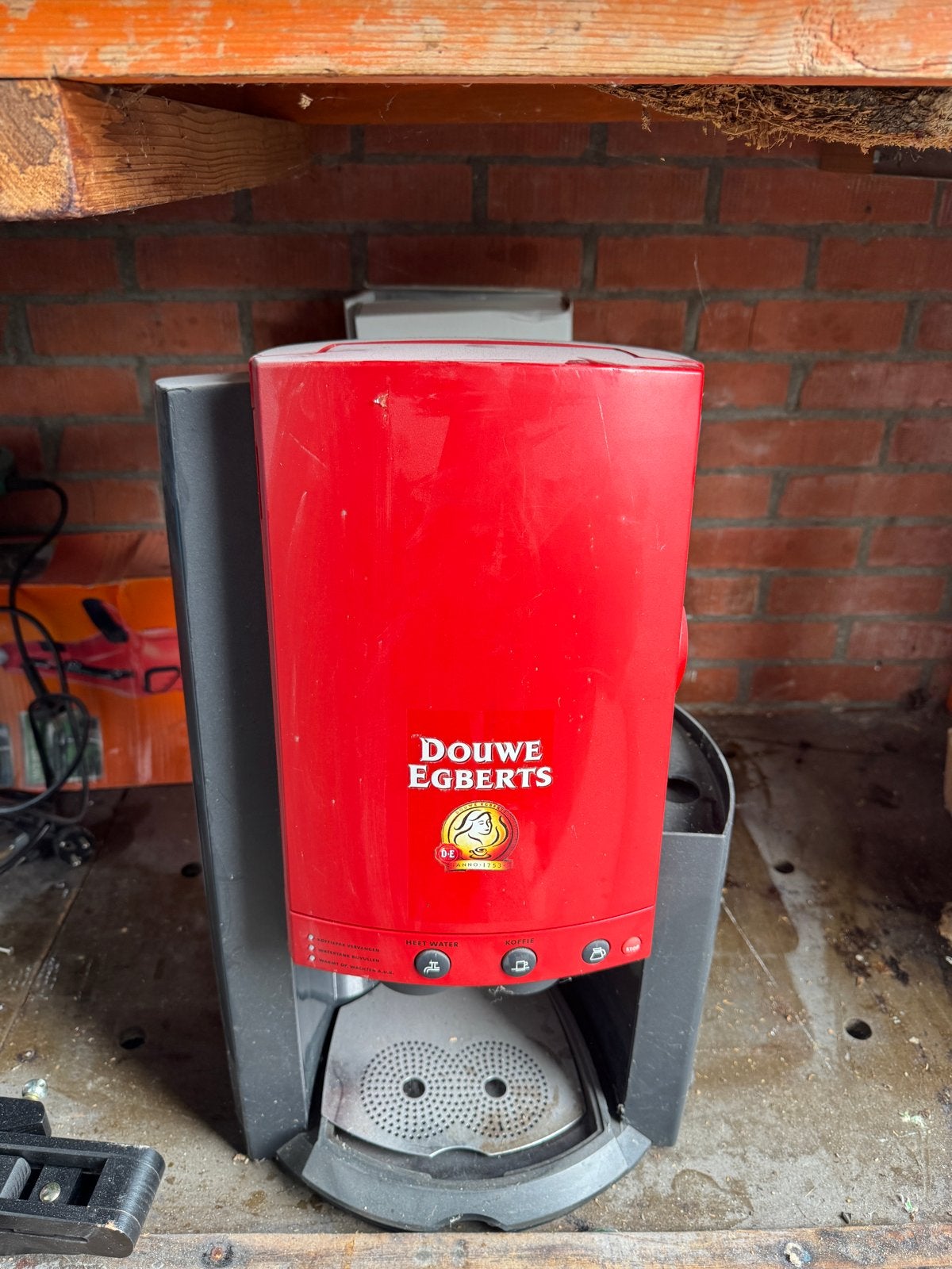 Douwe Egberts Koffiezetapparaat Rood - Gebruikt, Koffiepads en cups, Gebruikt, Koffiemachine, Ophalen of Verzenden