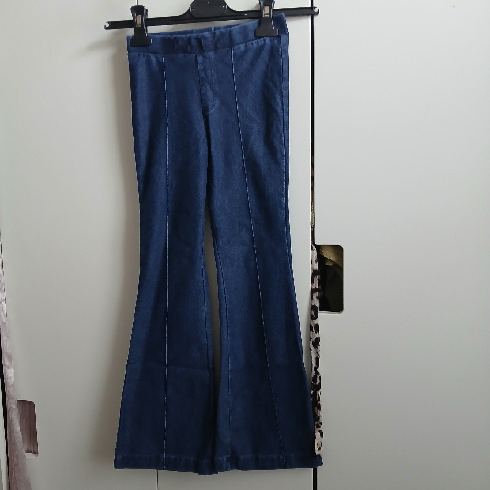 nieuwe H&M flared jeans voor meisjes, maat 128 (7-8 jaar), Kinderen en Baby's, Kinderkleding | Maat 128, Broek, Meisje, H&M, Nieuw