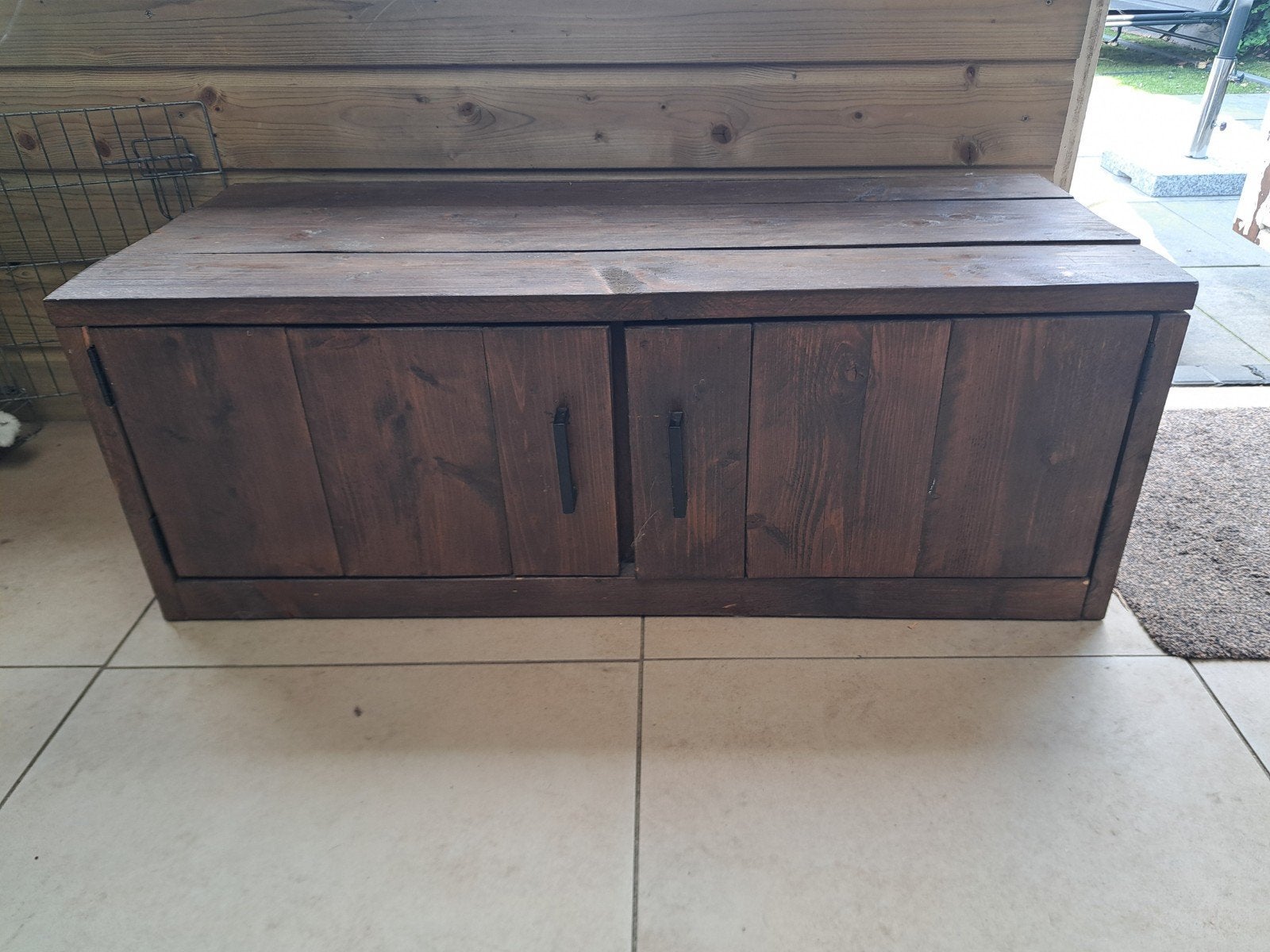 Houten opbergbankje met deuren, Ophalen of Verzenden, Gebruikt