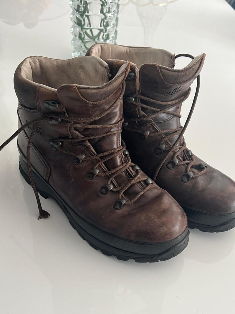 Aangeboden Bergschoenen, Ophalen of Verzenden, Gebruikt, Schoenen
