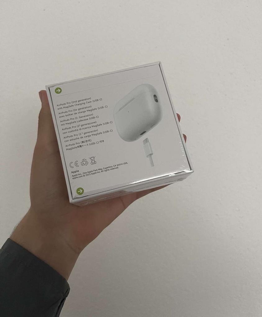 AirPods Pro 2 | Nieuw en Gesealed,  Topkwaliteit !!, Telecommunicatie, Mobiele telefoons | Oordopjes, Ophalen of Verzenden, Zo goed als nieuw