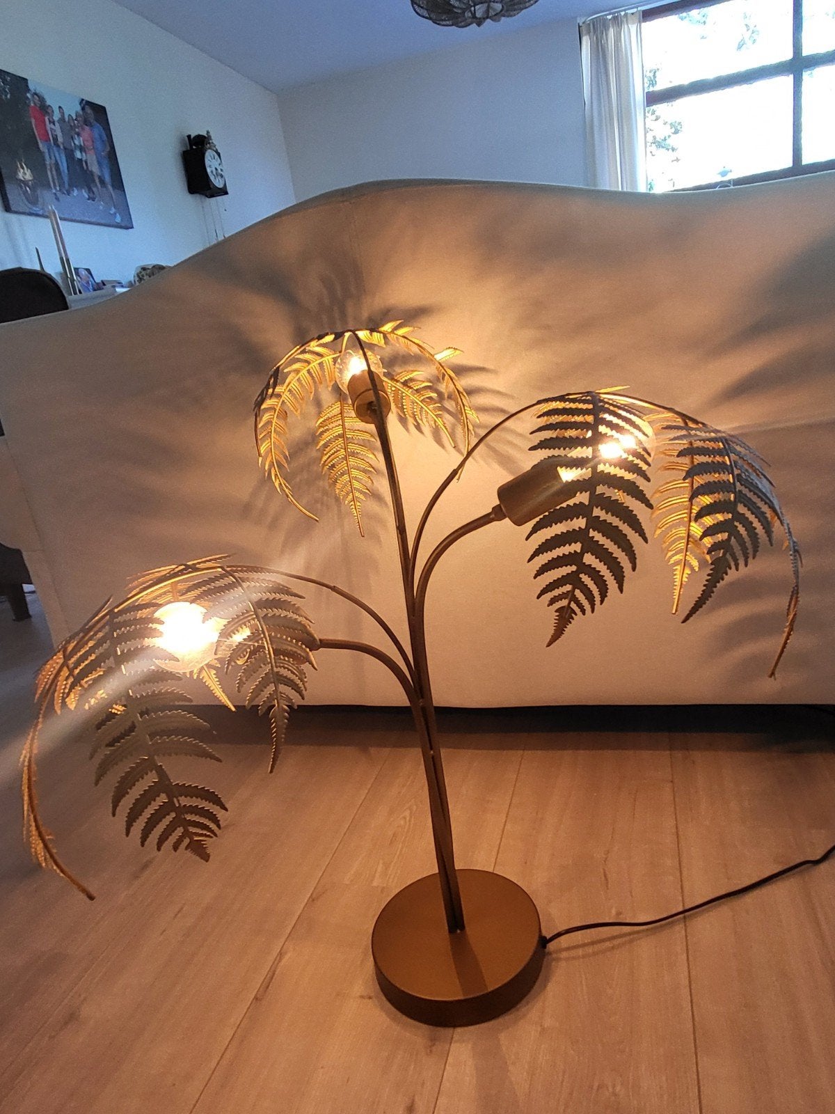 Goudkleurige tafellamp met palmtakken, Ophalen, Zo goed als nieuw, Minder dan 100 cm