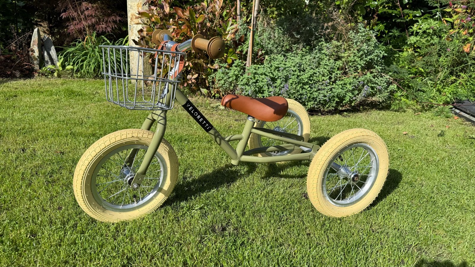 Veloretti Trybike groen met mandje - 2-in-1 loopfiets, Ophalen, Zo goed als nieuw, Loopfiets