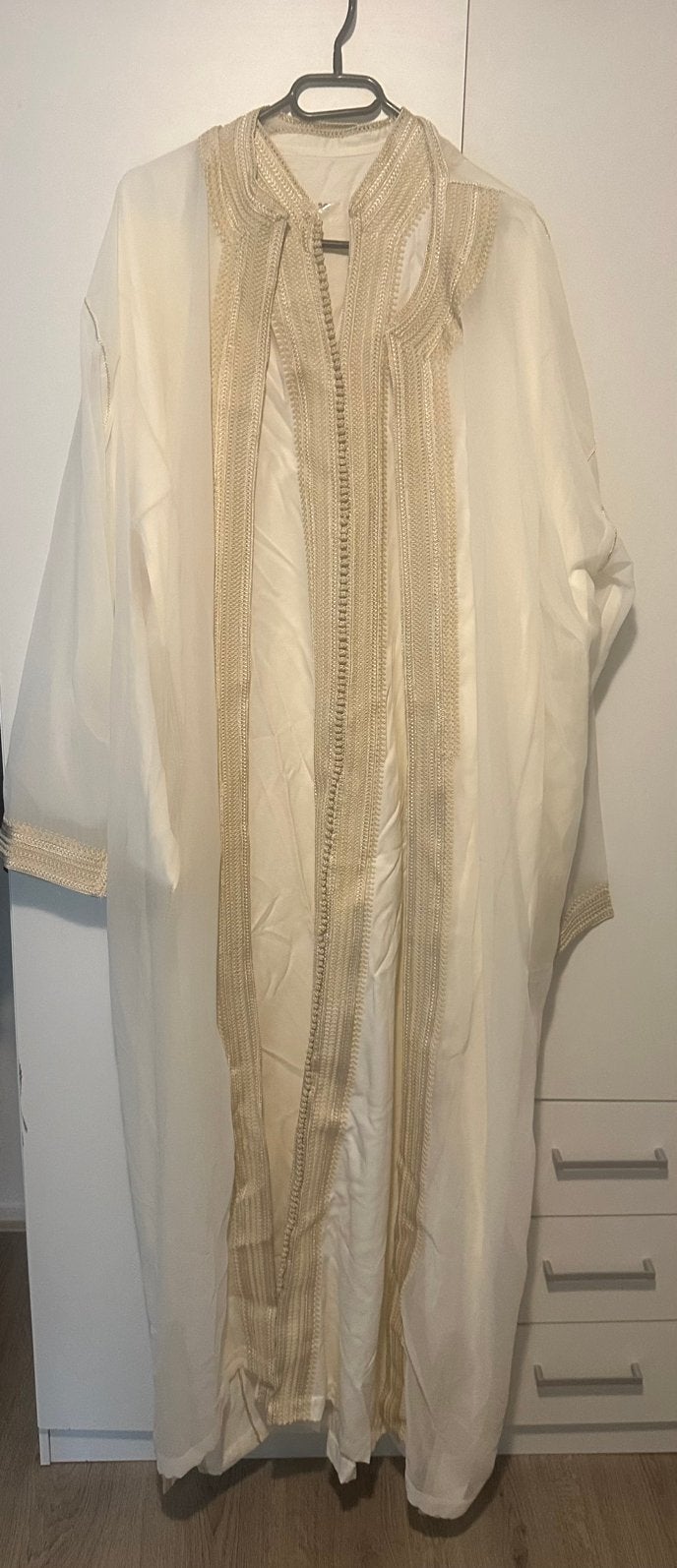 NEW Jabador diamond white met silver., Ophalen of Verzenden, Zo goed als nieuw, Wit, Ivoor of Crème, Trouwpak
