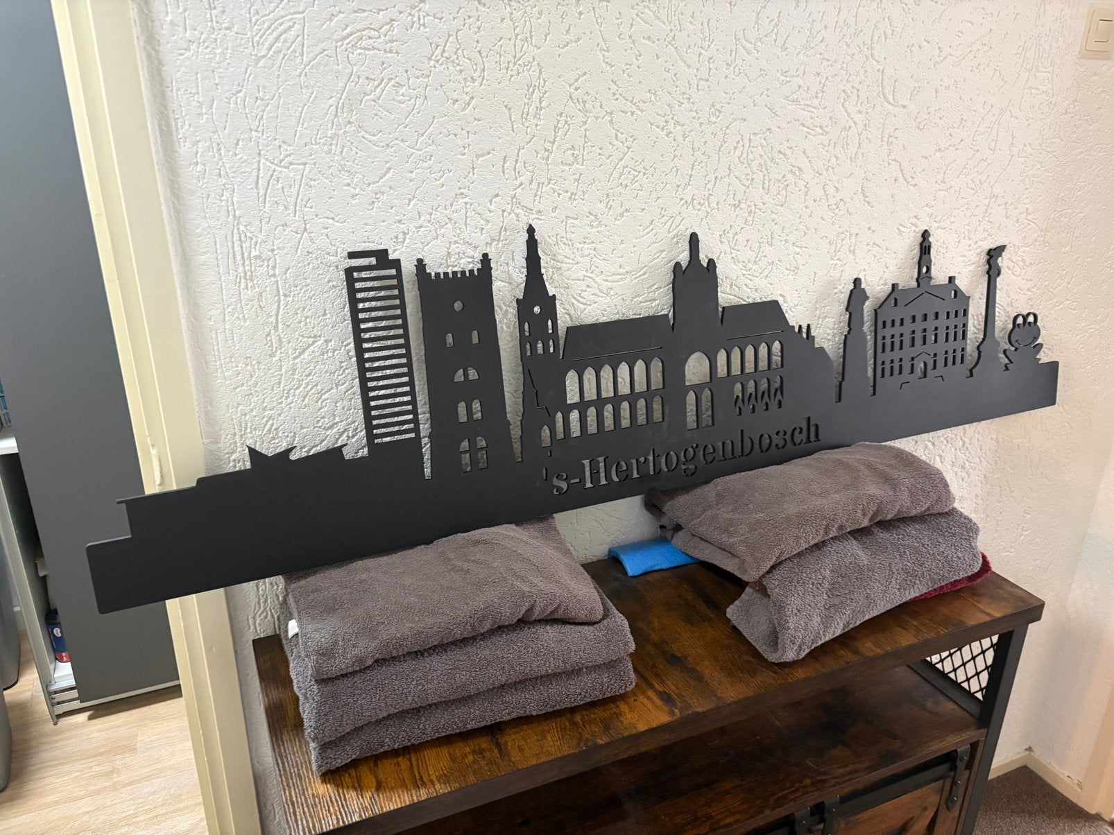 Skyline Denbosch, Ophalen, Zo goed als nieuw