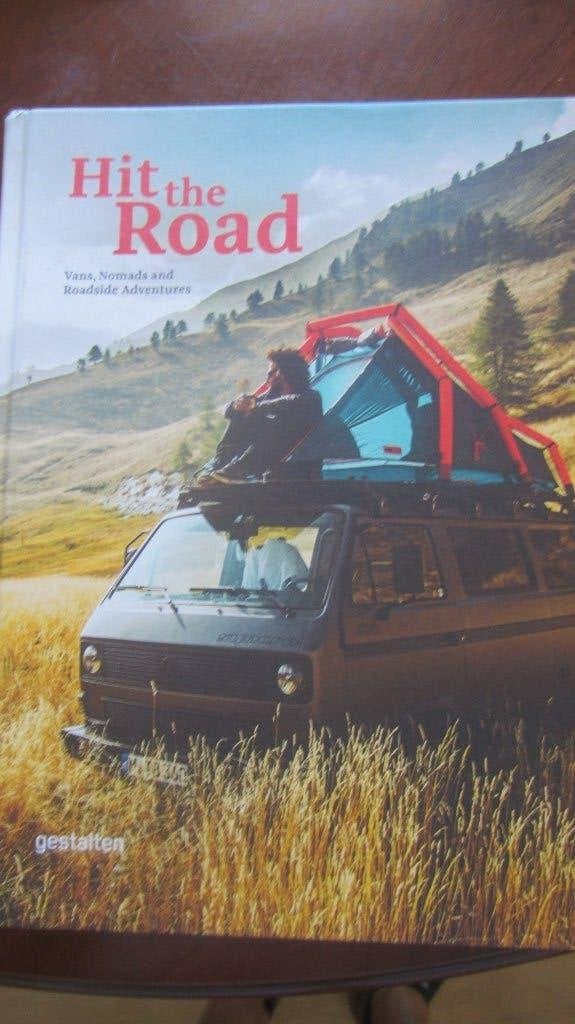 Hit the Road.(Vans,Nomads and Roadside Adventures) Reisboek, Boeken, Overige merken, Europa, Ophalen of Verzenden, Zo goed als nieuw