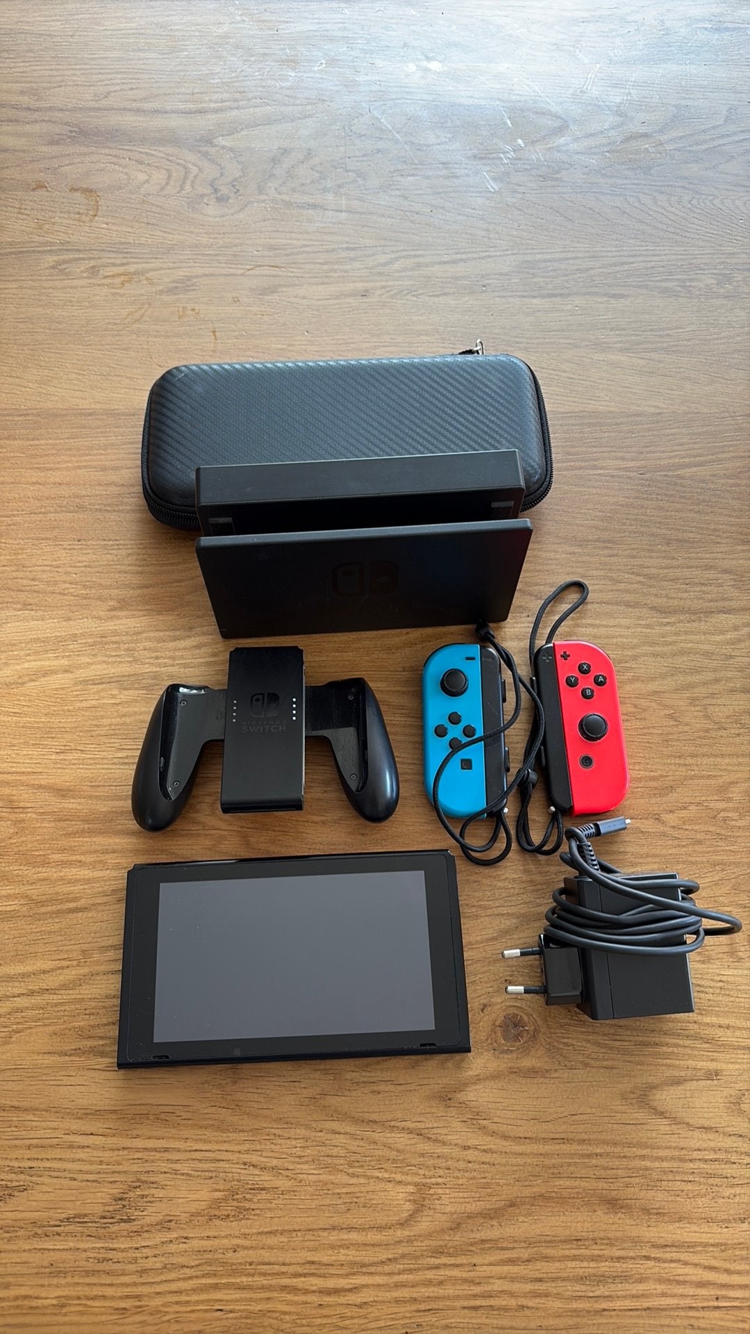 Nintendo Switch 1 compleet HAC-001, Spelcomputers en Games, Ophalen of Verzenden, Gebruikt, Met 2 controllers, Switch Original