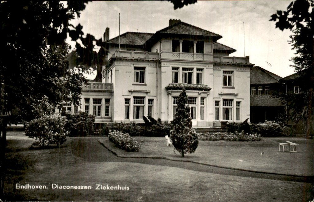 Eindhoven - Diaconessen Ziekenhuis - Gevel, Ophalen of Verzenden, 1940 tot 1960, Gelopen, Noord-Brabant
