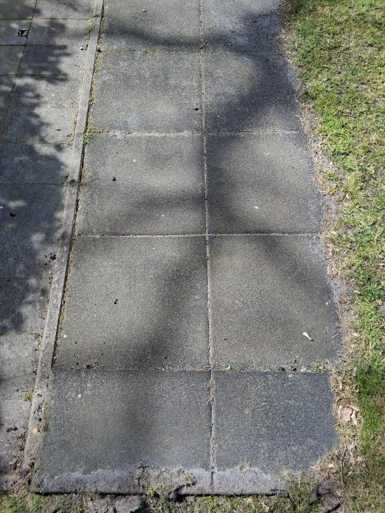 Rubbere tegels +- 4.5 m2, Ophalen, Beton, Terrastegels