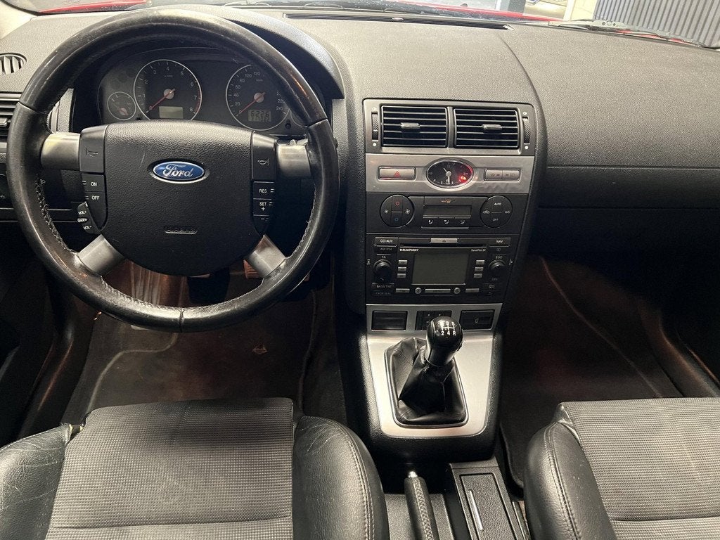 Ford Mondeo Wagon 1.8-16V Platinum - 1e Eigenaar - NAP - Air, Gebruikt, Zwart, 4 cilinders, Leder en Stof