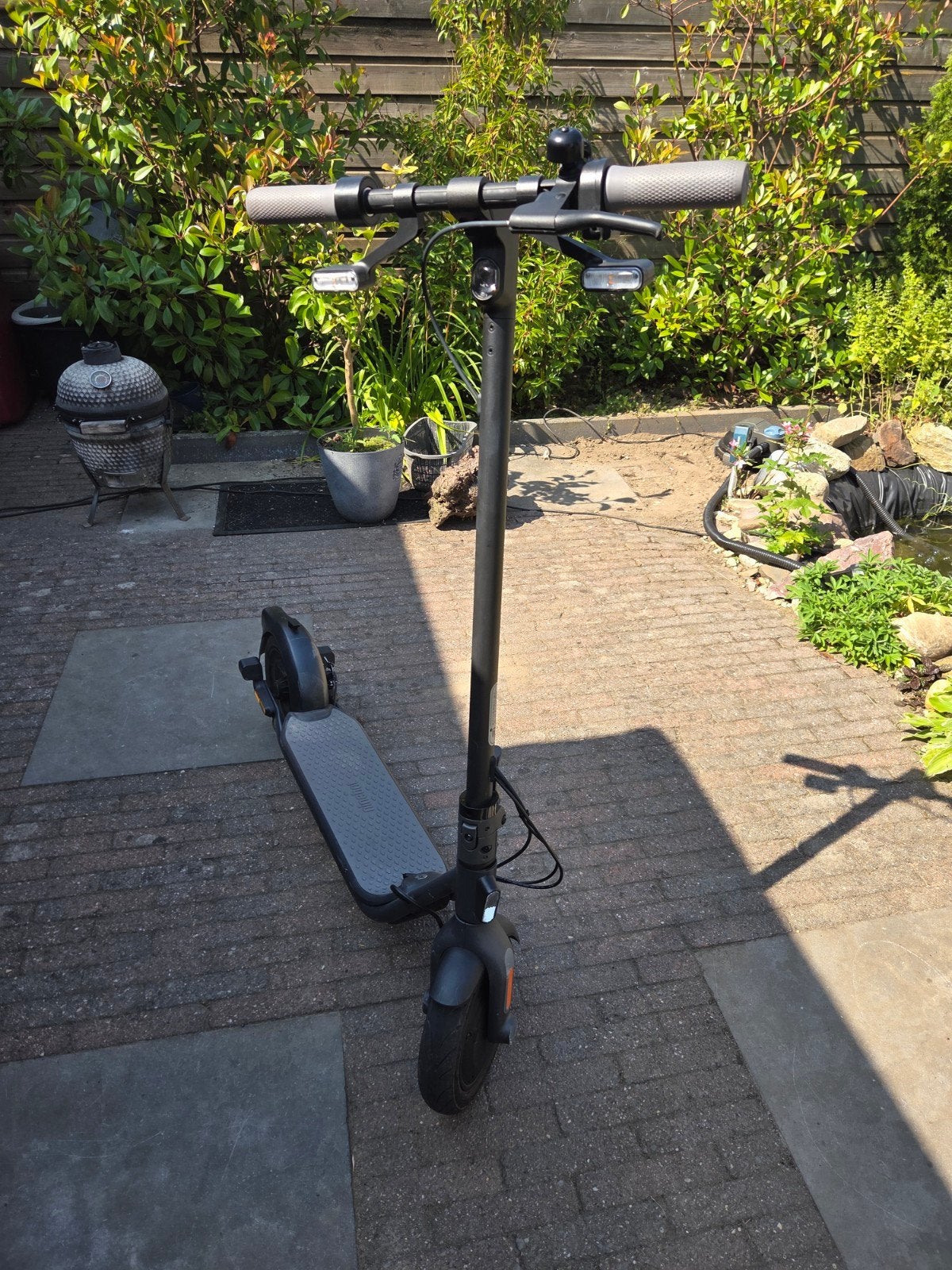 Ninebot elektrische step - Zo goed als nieuw, Fietsen en Brommers, Steps, Ophalen, Zo goed als nieuw, Elektrische step (E-scooter)