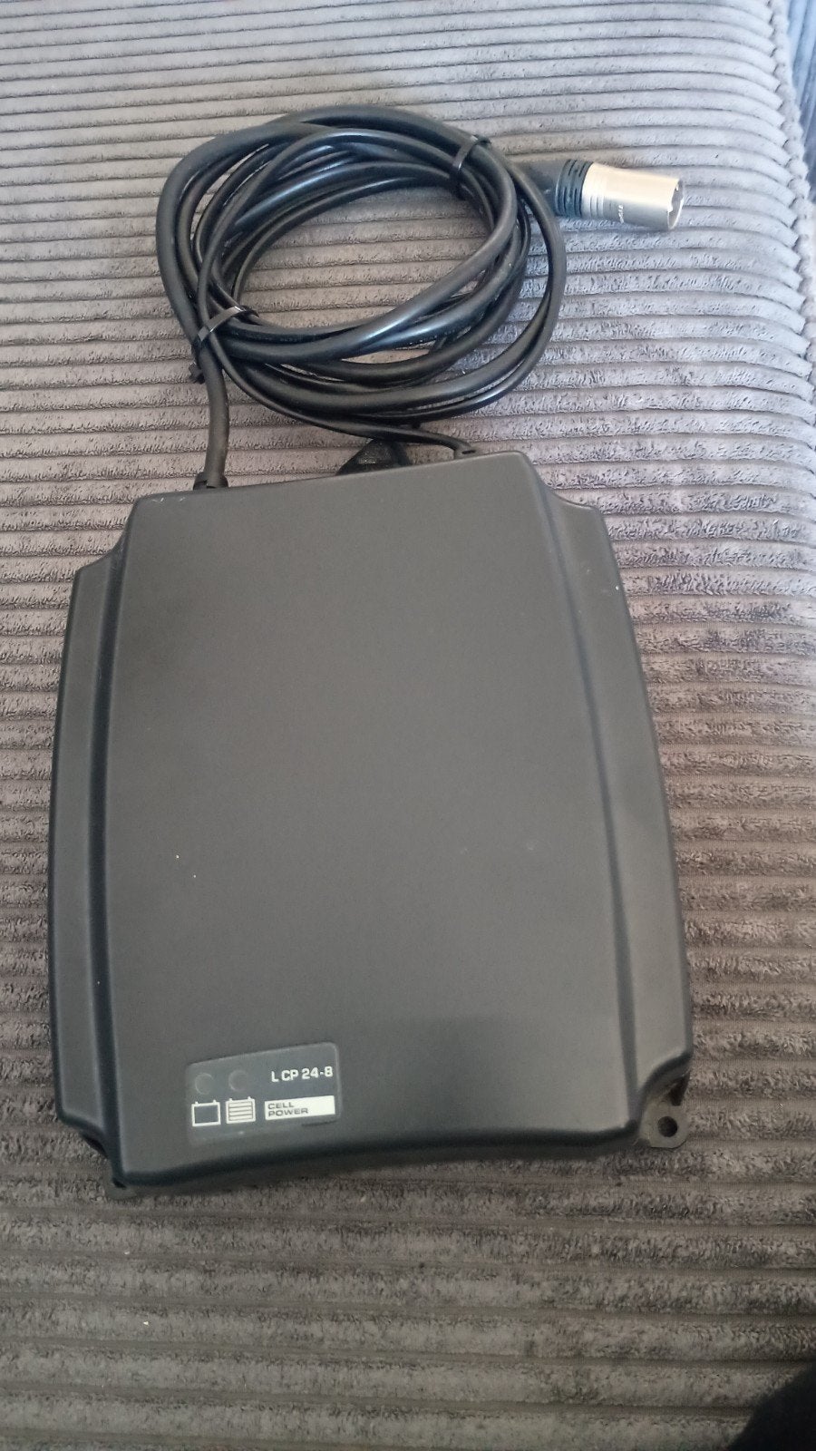 Cell-Power 24v/8Ah acculader, Ophalen