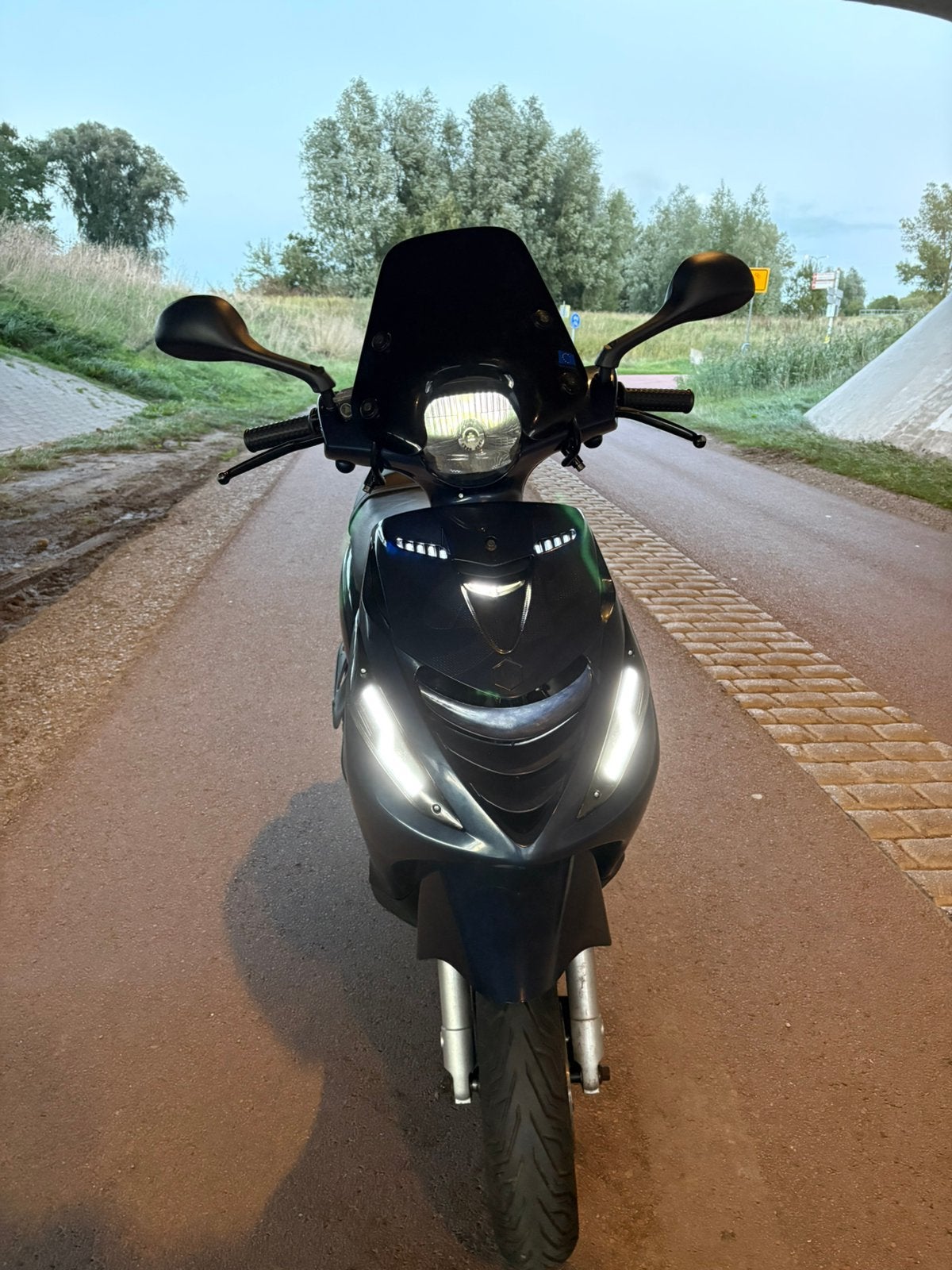 Zip 4t 50cc, Ophalen, Maximaal 45 km/u, Zip, Zo goed als nieuw
