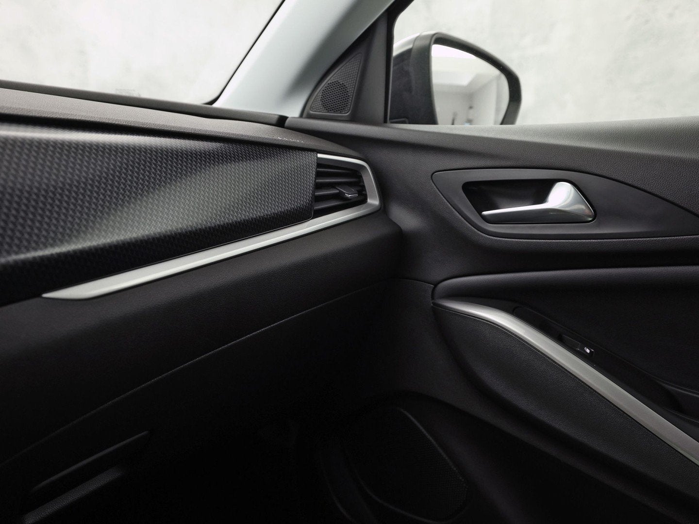Foto 22 van Opel Grandland 1.6 Turbo Plug-In Hybrid Elegance Black Pack