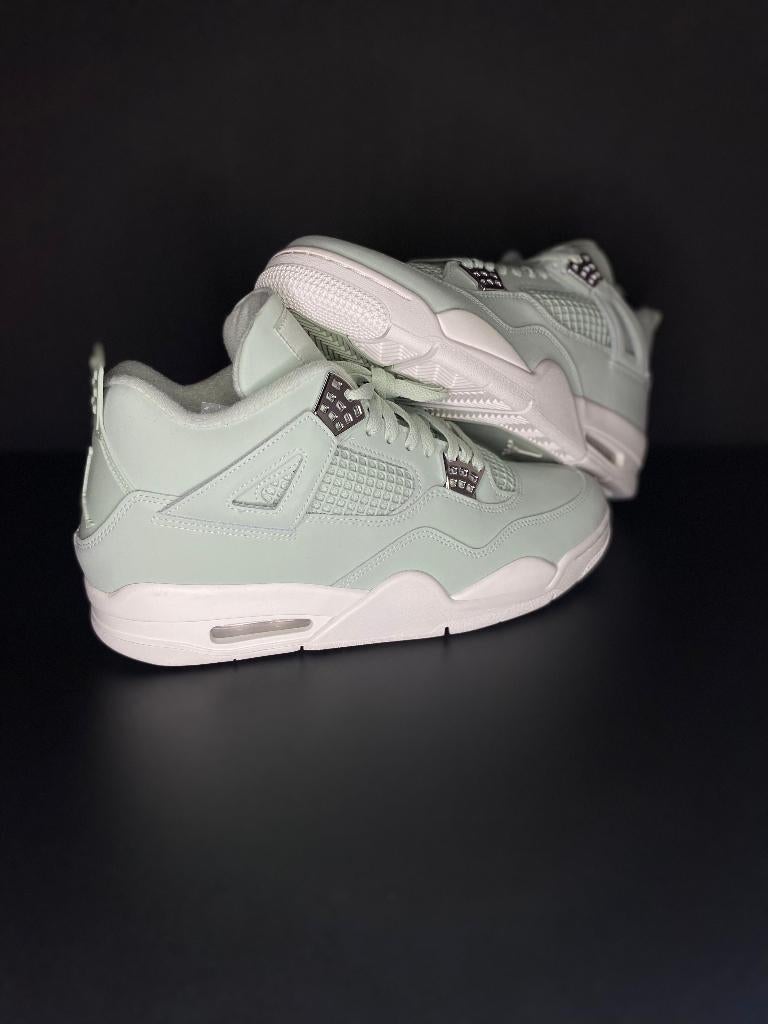 NIKE AIR JORDAN 4 RETRO SEAFOAM SAIL - maat 44.5, Nike Air Jordan, Nieuw, Ophalen of Verzenden, Sneakers of Gympen