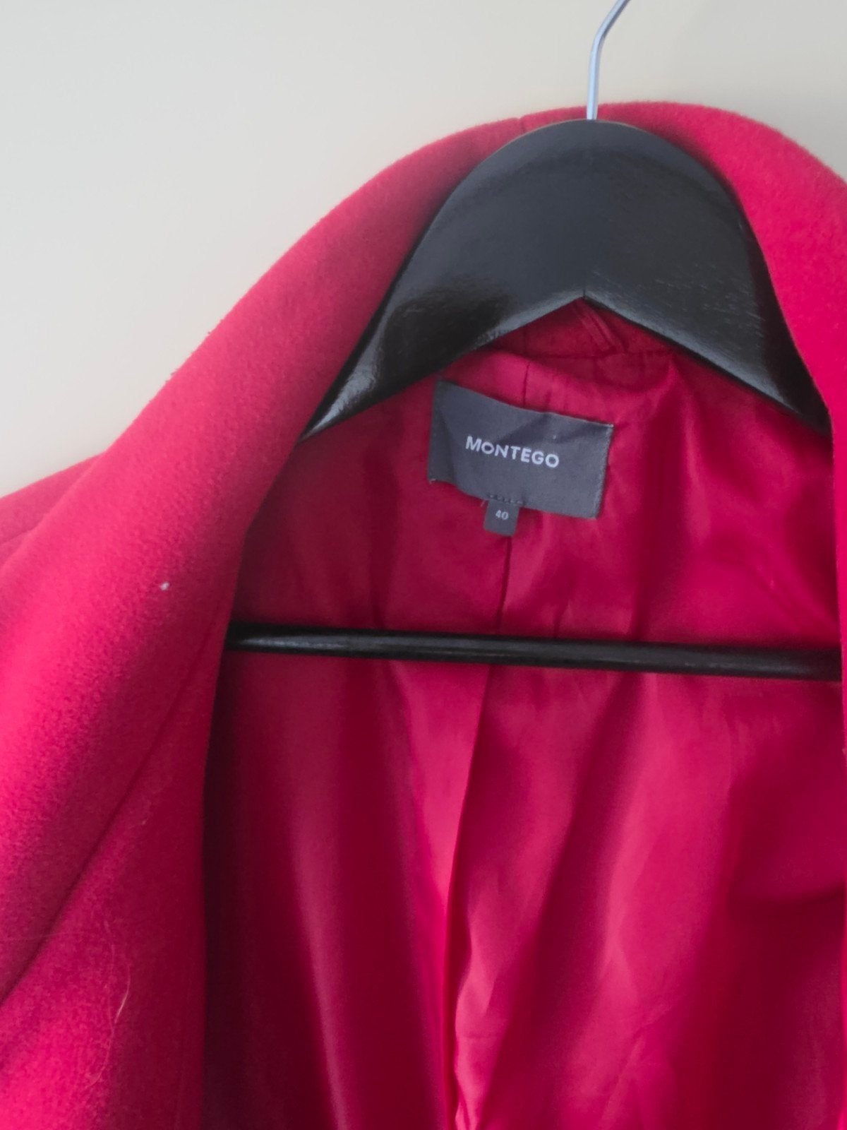 Montego rode jas maat 40, Kleding | Dames, Montego, Gedragen, Rood, Ophalen